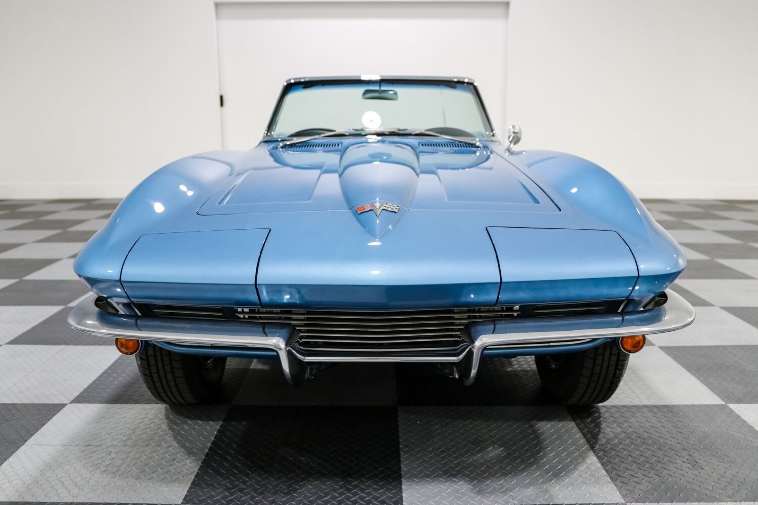 1964-chevrolet-corvette (1)